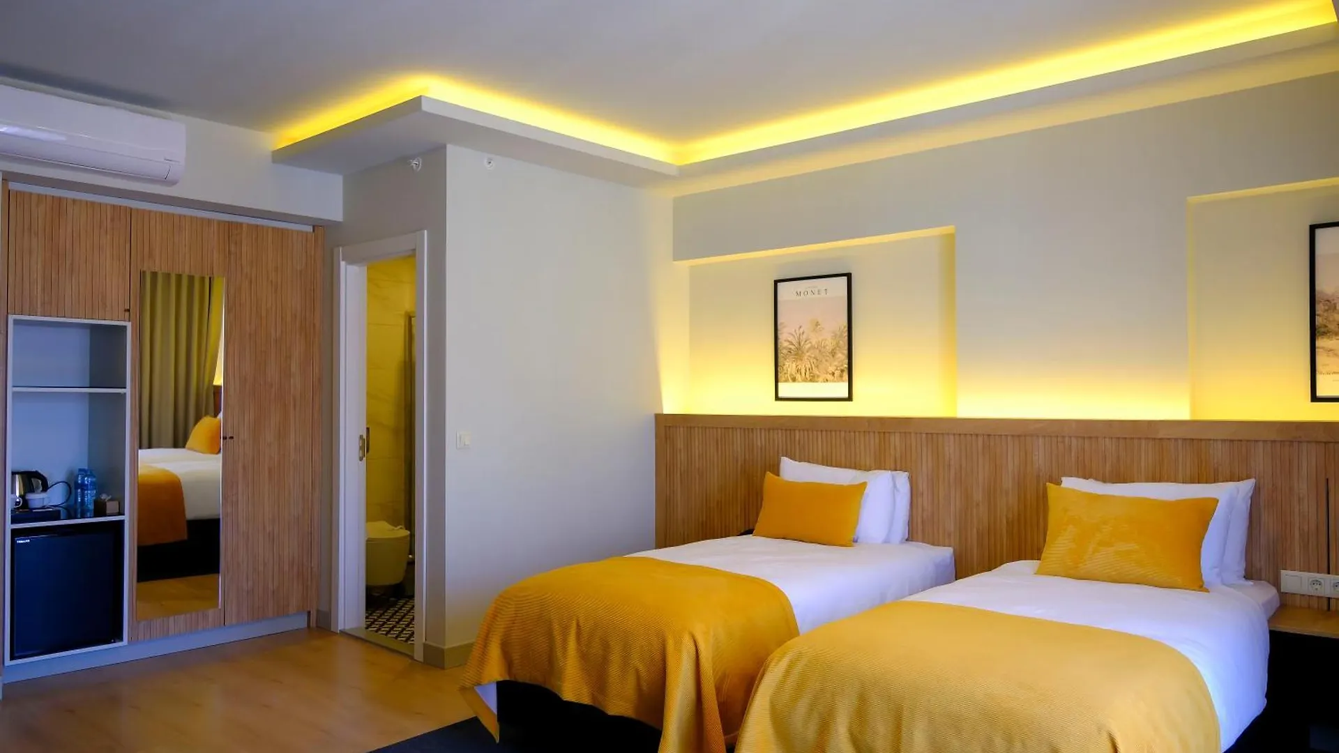 Dugi Hotel Стамбул